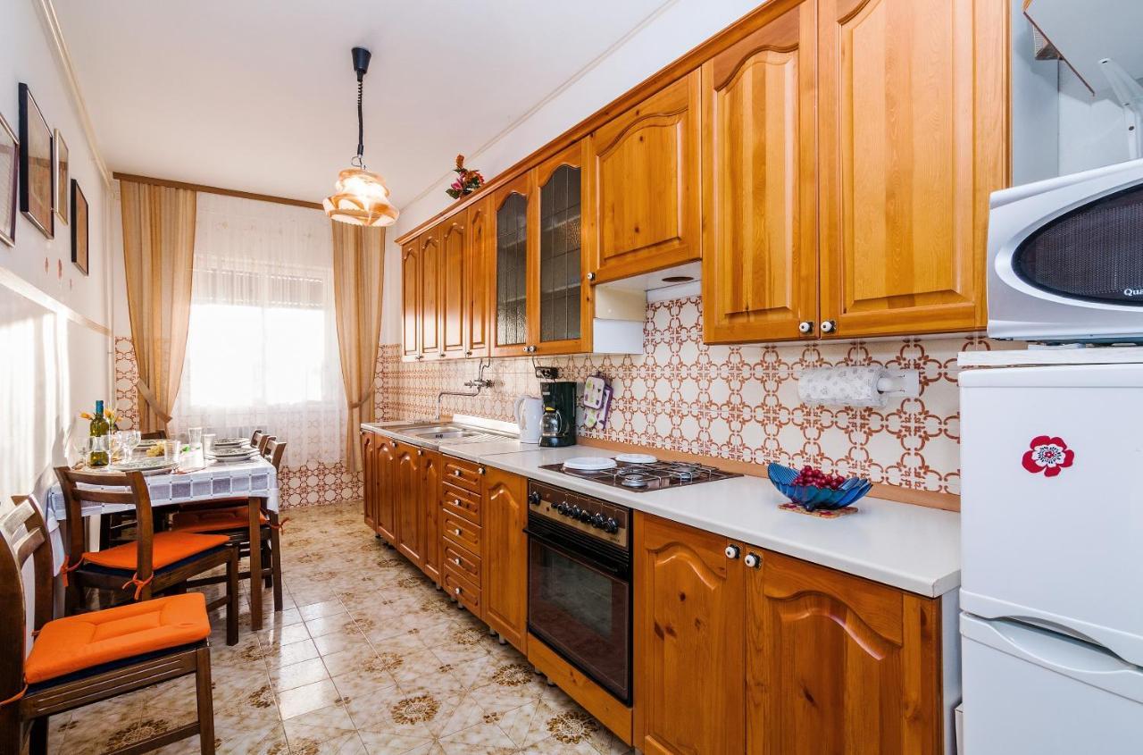 Apartments For Families With Children Privlaka, Zadar - 5747 Exterior foto